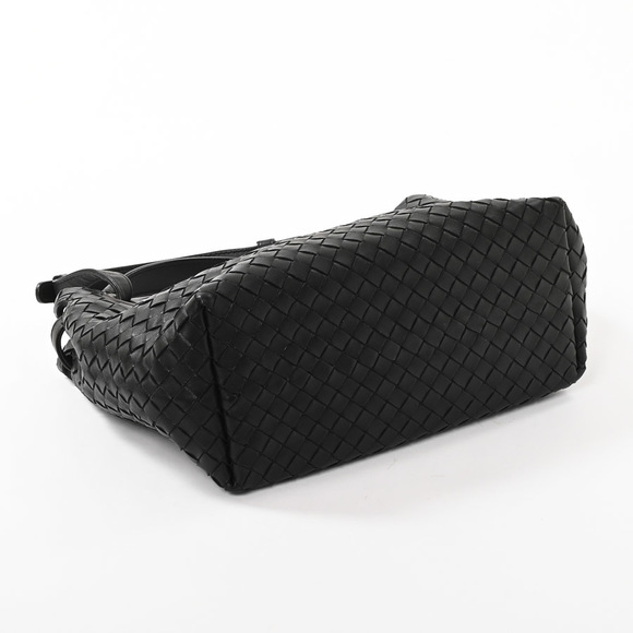 Bottega Veneta Small Garda Handbag Black - Picture 5 of 7
